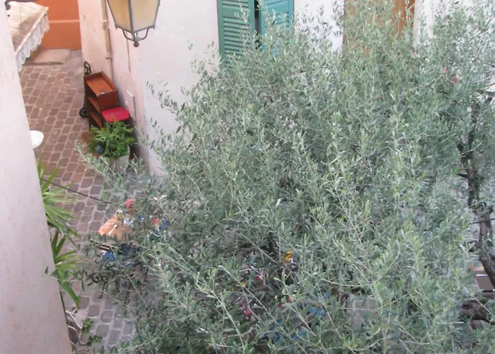 Le Peyron Апартаменты