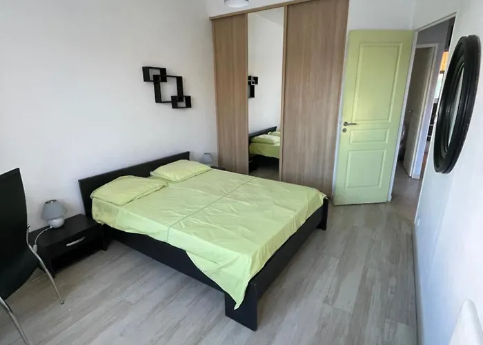 Le Peyron Апартаменты *