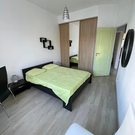 Le Peyron Apartment *
