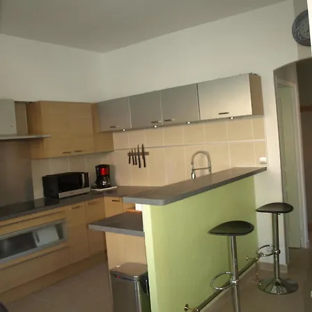 Апартаменты Le Peyron *